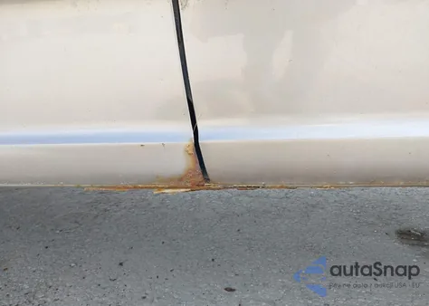 2002 Ford F-150 Lariat/Xlt z USA, uszkodzony, nr VIN 1FTRW08L62KA03268